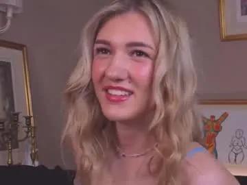 bridgetgodbold — Hello guys !! Im Adla GOAL: hard slap my ass in doggy Saturday 