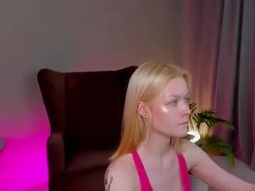 callista_a — Hello! This is my fifth day :3 I hope you will be more gentle with me  Goal: for good start #shy #18 #new #skinny #blonde [11 tokens remaining]