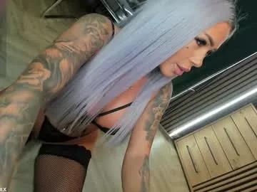 diamond_jo_ — Lets Make This Pussy Squirt Hard  - Multi Goal: Rainbow Squirt  [2323tk each Goal] #lovense #squirt #anal #blonde #bigass #bigtits #dildo #smoking #flexi #nails