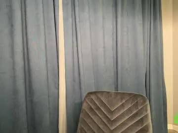 hollyextra — Goal: ! slap ass 10 times  #young #natural #skinny #ass - Next Goal: new #lovense is on! show panties closeup
