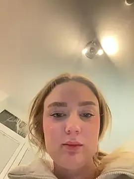 CherryEmmy —  Fuckfest Scream Orgsamus 