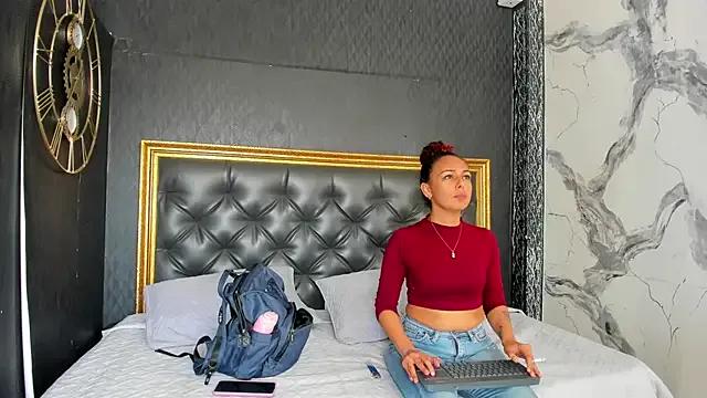 DalayMoore — Freechat on StripChat