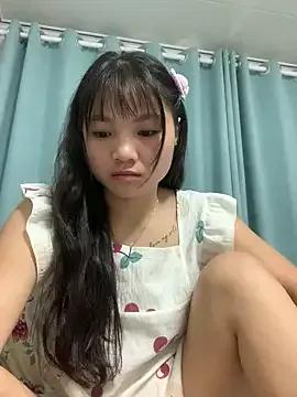 Emlyly-18 — B cute 