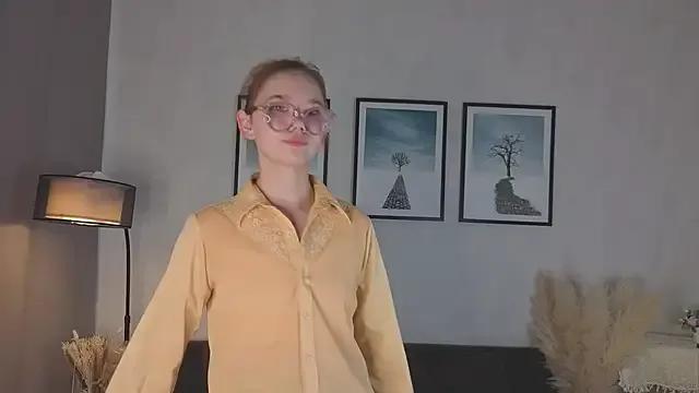LinhFerrales — Take off my t-shirt