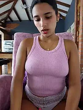 Lorena_Mcfly — Sensual striptease +oil on body 