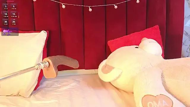 PrincePoppy — twerking on the dildo