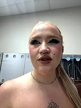 RollDolls — BJ STRAP ON MARY