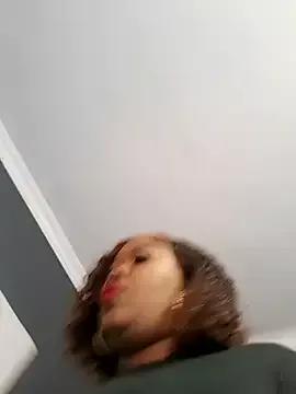 SWEETDOLLY29XX on StripChat 