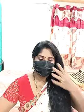 tamil-aunt — Freechat on StripChat