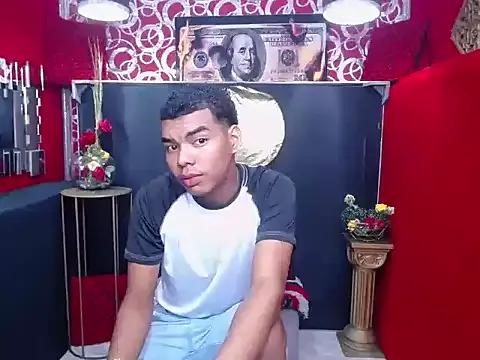 TWOBOYSPEINHOT — CUM  SHOW GUYS